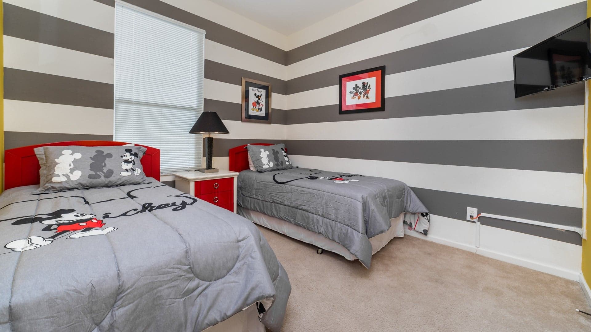 8150 Fan Palm Way Windsor Palms