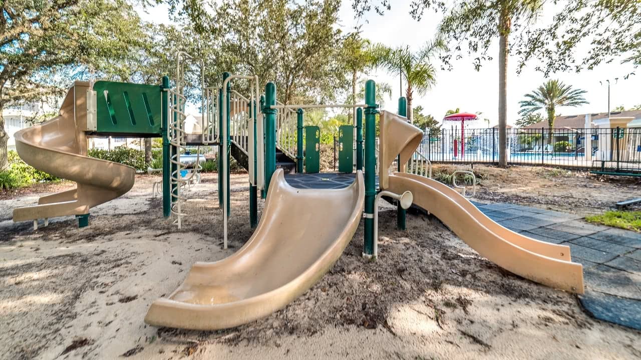 8150 Fan Palm Way Windsor Palms