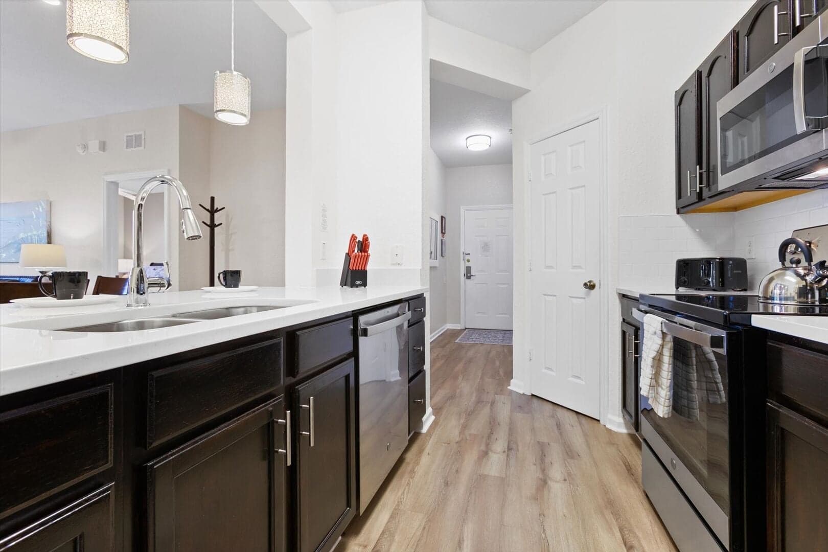 2774 Almaton Loop #403 Windsor Hills